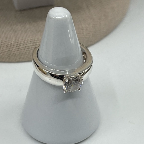 💎 Vintage 925 Sterling Silver Solitaire CZ Ring Size 7 - Picture 15 of 17